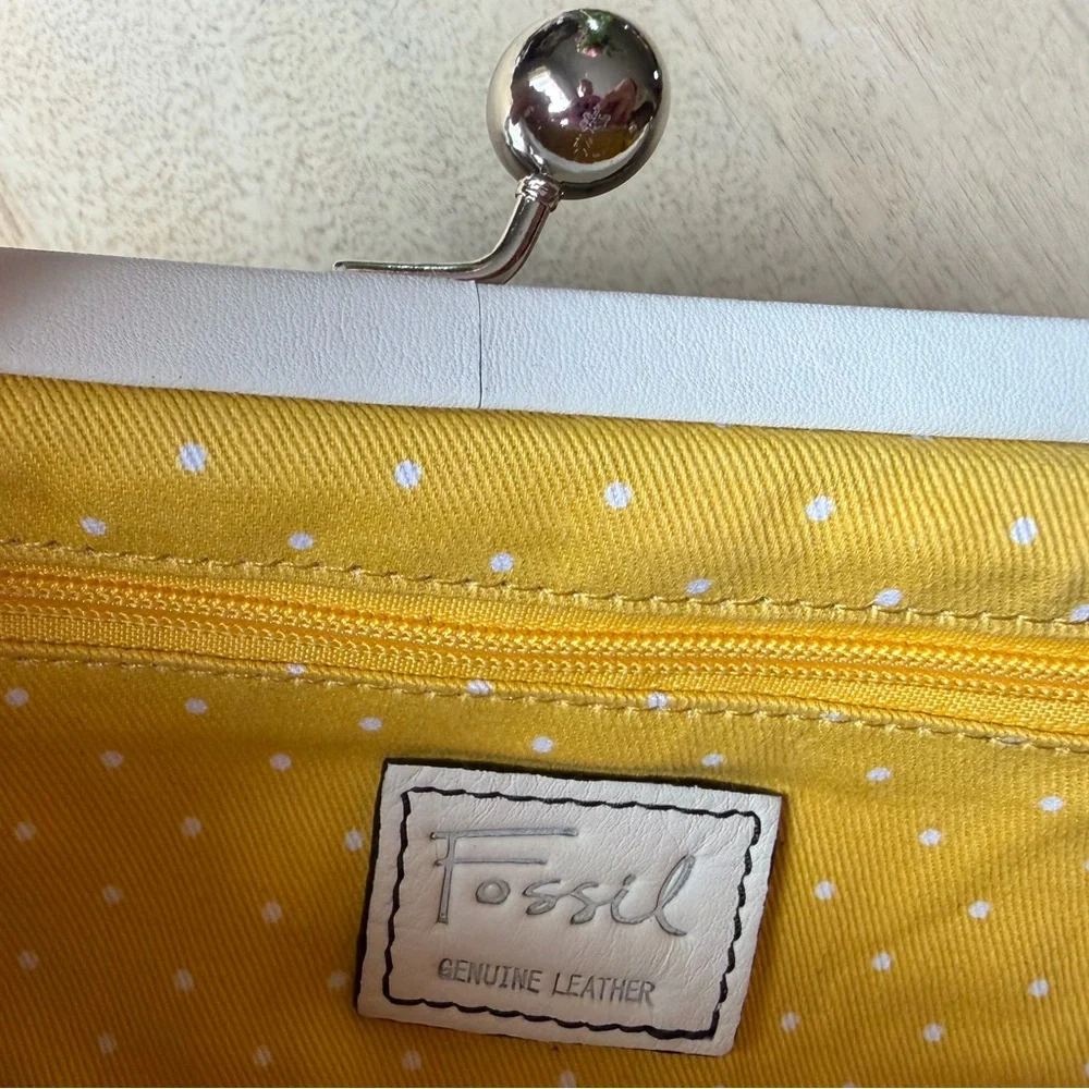 FOSSIL leather clutch purse Black and White prints Never Used